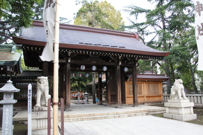 川口神社山門